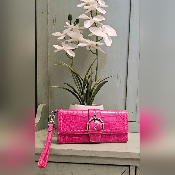 Vintage Coach Soho Genuine American Alligator Bag Clutch Wristlet 8940 (Pink) - Picture 2 of 14